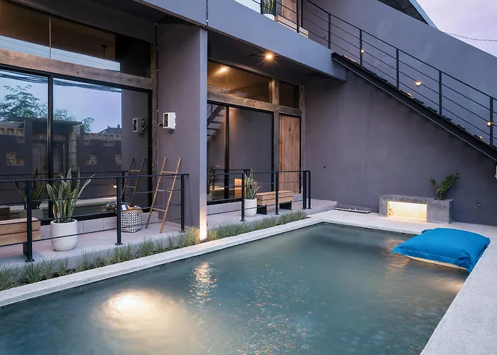 Alaya Homes A - Luxury Japandi Loft In ゲストハウス スミニャック