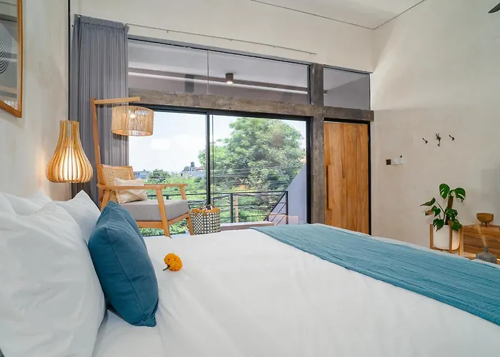 Alaya Homes A - Luxury Japandi Loft In ゲストハウス 4*